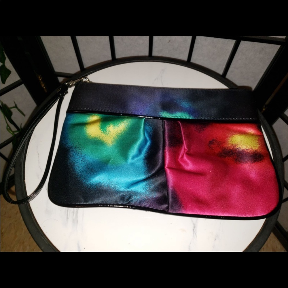 Express Wristlet